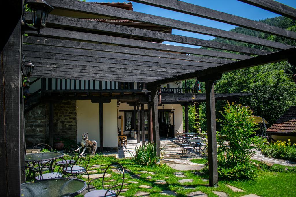 Guest House Verbena Aprilți Exterior foto