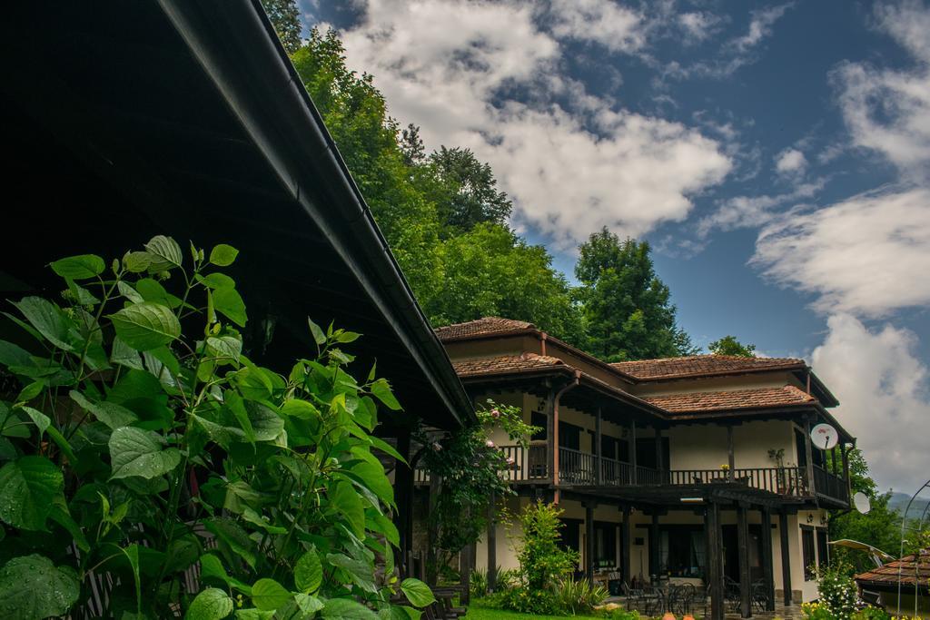Guest House Verbena Aprilți Exterior foto